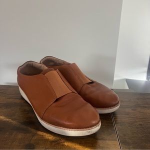 FitFlop - Fit Flop Derby Tan Leather Laceless Loafer - Brown - Size 10 / 9.5